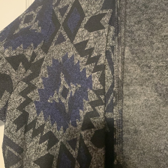 Patterned opened sweater - Picture 2 of 3